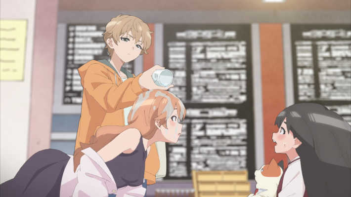 嫌なヤツに水をぶっかけ